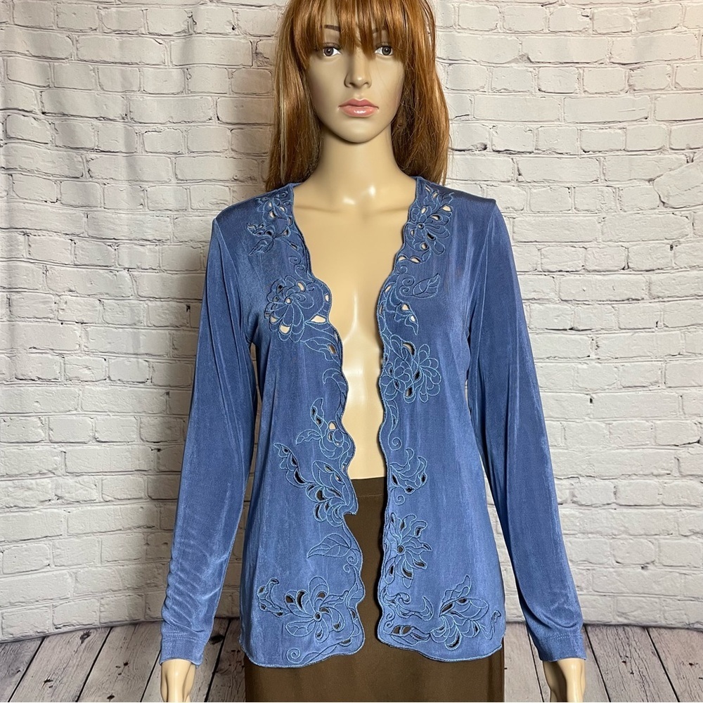 Chico's Travelers Blue Liquid Knit Embroidered Open Front Cardigan Size 0 US S